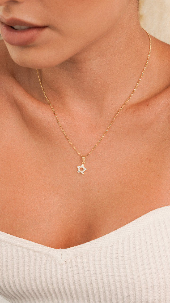 Dije estrella con circonias