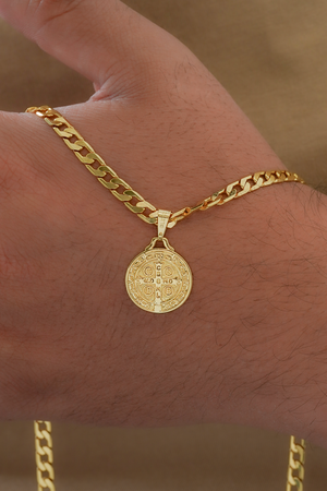 Dije medalla de san Benito