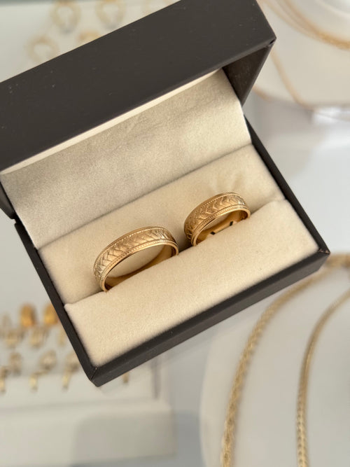 Anillos tallados