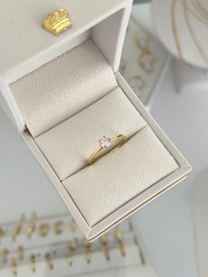 Anillo solitario exclusive.