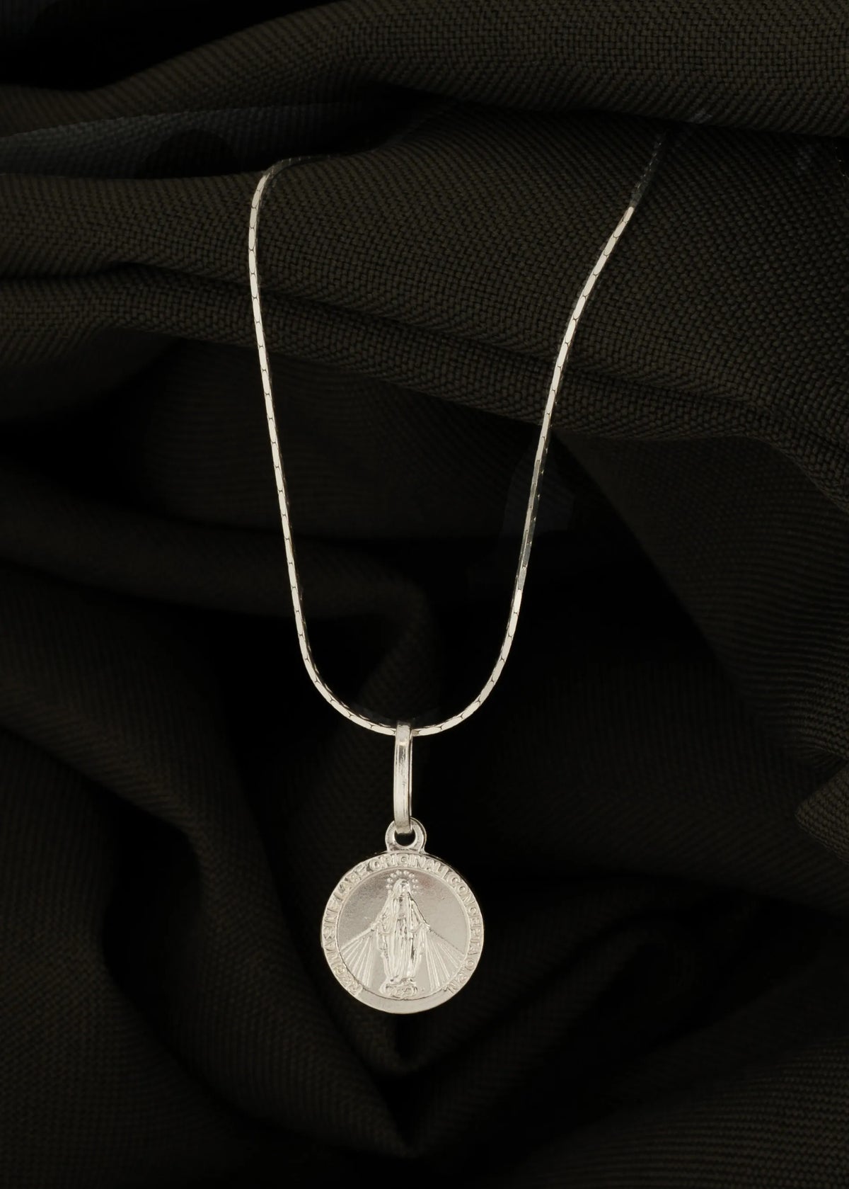 Dije Milagrosa 1,2 cms Plata Ley 925
