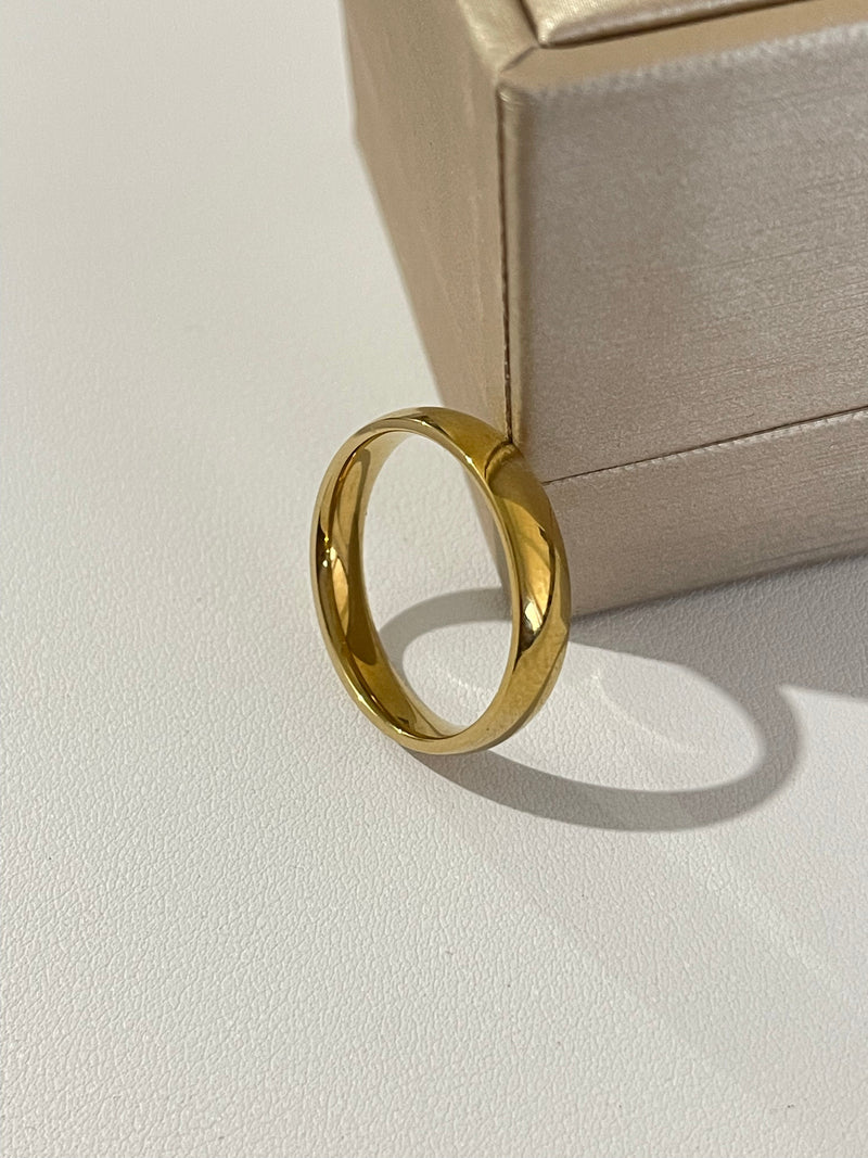 Anillo liso caballero alta gama